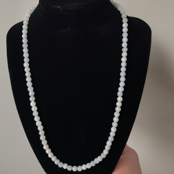NEW Grade A Jade necklace 21” 5.5mm beads - Picture 7 of 7